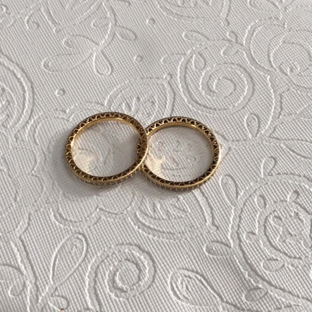 Pandora infinity bands set of 2